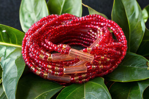 Waist Beads / Chaine de taille africaine - ABENI - Rouge (élastique)