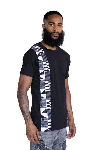 T-shirt avec détails de l'imprimé africain - bande de Kente noir / blanc