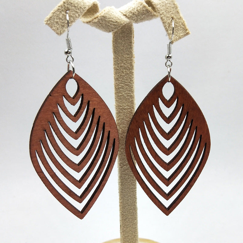 Imprimé africain Boucles d'oreilles | Boucles d'oreilles en bois en forme de ligne brune