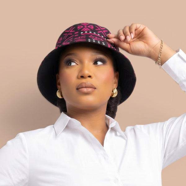 Chapeau bob / Bucket hat imprimé africain - Rose Noir Bogolan Symbols - tailles enfants et adultes (Unisexe)