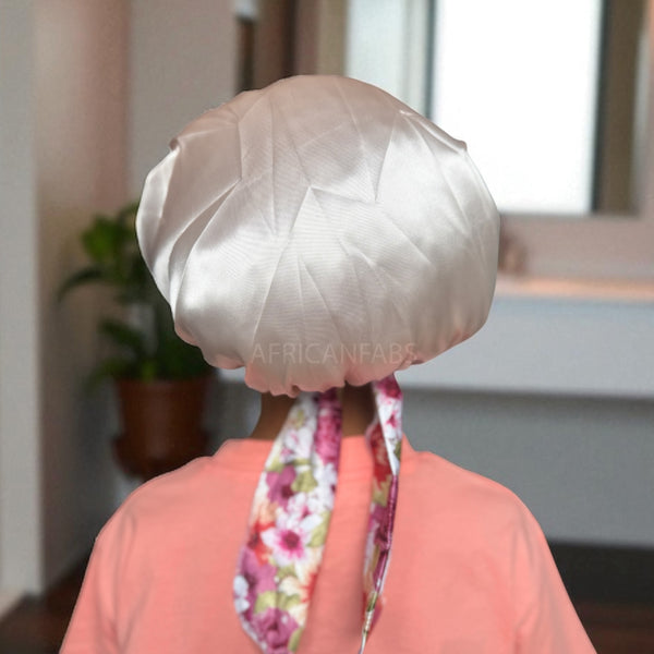 Bonnet en satin Fleur avec liens à nouer (taille enfant 3-7 ans) (bonnet de nuit en satin)