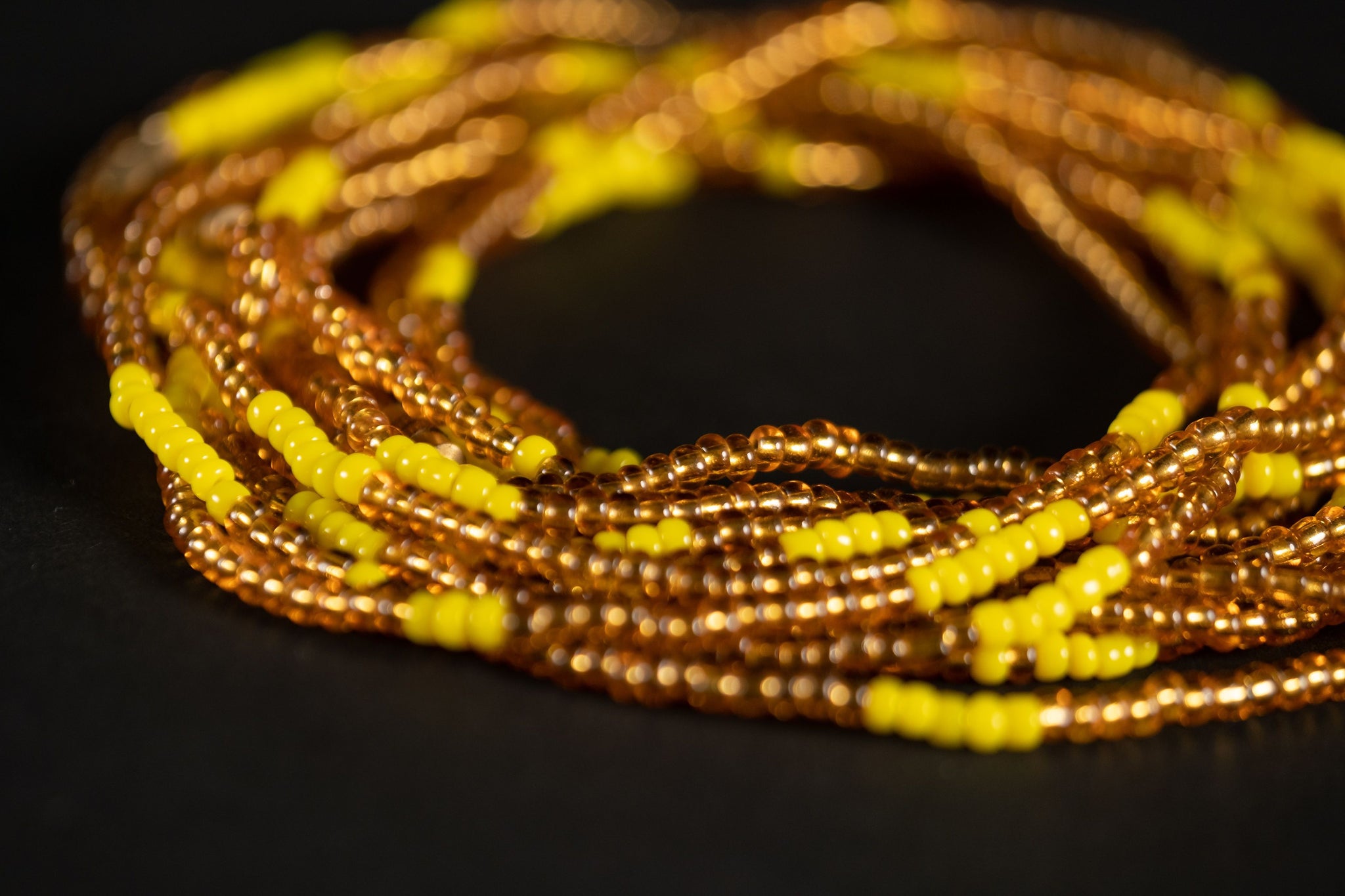 Waist Beads / Chaine de taille africaine - ESOSA - Jaune (élastique)