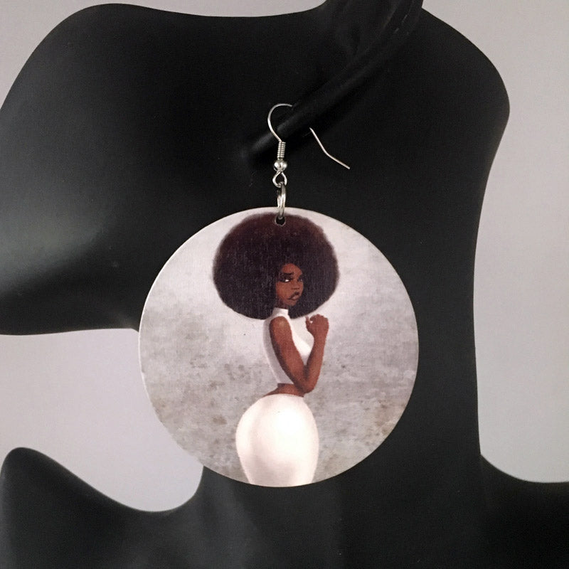Boucles d'oreilles inspirées de l'Afrique | Afro Blanc dress